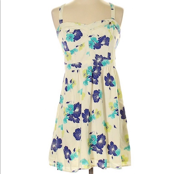 blue and white floral sundress